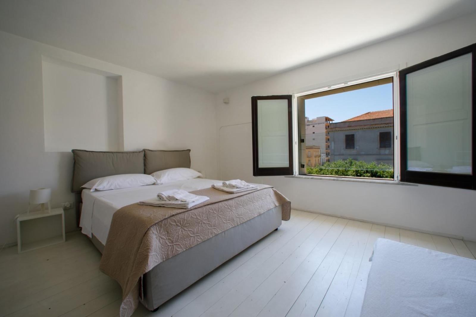 Scudaniglio Apartments Трапани Екстериор снимка