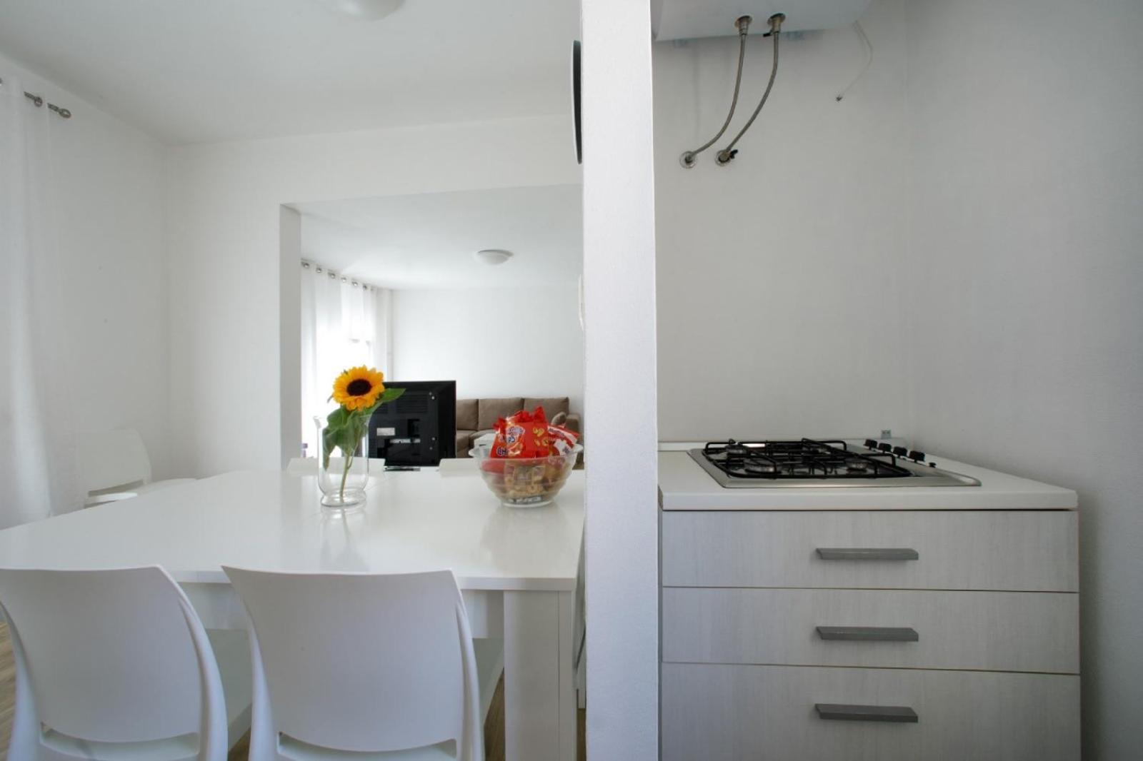 Scudaniglio Apartments Трапани Екстериор снимка